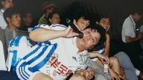 南宁国际马拉松赛事吸引约三万跑者齐聚